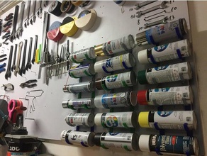 lata de aerosol en la pared hobby pintura montaje 3d print model - Mito3D