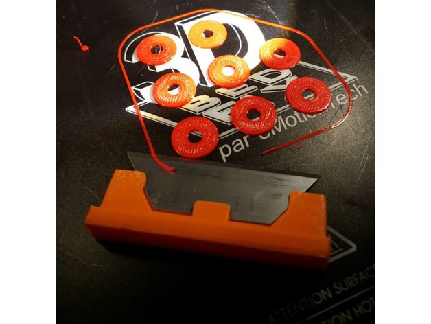 coupe de coin Imprimante 3d accessoires grattoir 3D print model - Mito3D