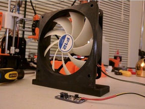 Ventilateur de 120 mm à la base le bricolage 3d print model - Mito3D