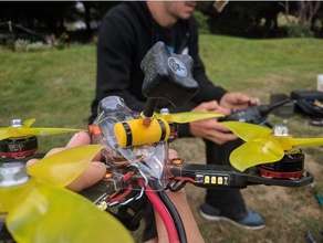 boltrc kraken cucchiaio di unificare il montaggio dell'antenna r c i veicoli drone quadcopter tbs monte 3d print model - Mito3D