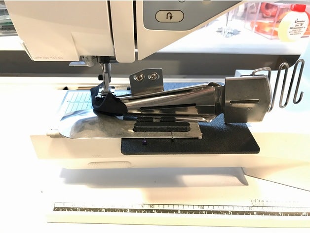 tapebinder monte husqvarna viking sapphire 835 strumenti openscad nastro raccoglitore 3D print model - Mito3D