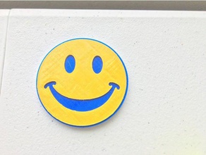 la cara sonriente de imán signos y logotipos dual dualstrusion doble extrusión nevera el refrigerador sonrisa smiley 3d print model - Mito3D