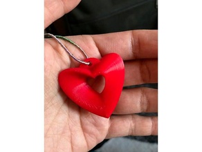 mobius heart necklace math art keychain strip 3d print model - Mito3D