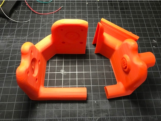 sphère-o-bot cadre principal en couper la moitié plus petites imprimantes robotique de pâques œuf eggbot spherebot 3D print model - Mito3D