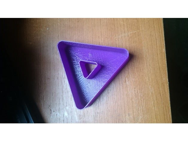 triángulo cortador de galletas en forma opcional agujero el centro cocina y comedor cookie cookiecutter 3D print model - Mito3D