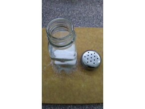 salière couvercle pour éviter les débordements cuisine et salle à manger le sel 3d print model - Mito3D
