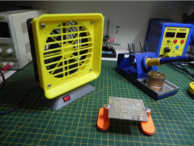 solda extractor de fumos eletrônica fã 3D print model - Mito3D