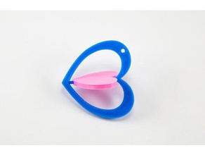 spinning heart keyring keychains 3d print model - Mito3D