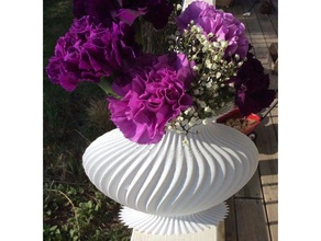 vase twisted heart flask decor flower 3d print model - Mito3D