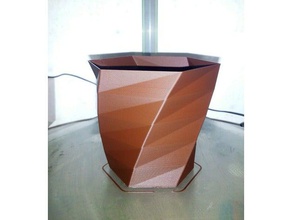 h100 b80 twisted poligono vaso i contenitori su misura 3d print model - Mito3D
