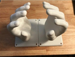 la main de cintre gauche l'art interactif 3d print model - Mito3D