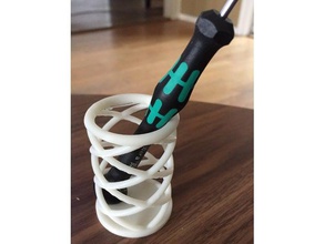 helical horror twisted torture test 3d printing tests helix overhang tight turn triple 3d print model - Mito3D