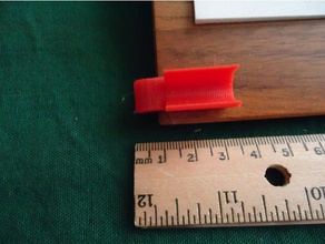 stylo clip en bois de petite presse-papiers bureau titulaire personnalisé crayon porte-crayon porte-stylo 3d print model - Mito3D