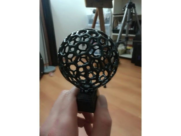 de voronoi la sphère L'impression 3d creux le trophée style 3D print model - Mito3D