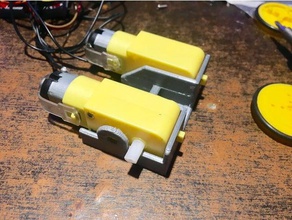 motor redutor suporte de montagem robótica engrenagem do orientados titular linha o a monte mouse plástico robô buscando servo deslizante rastreamento pista roda amarelo 3d print model - Mito3D