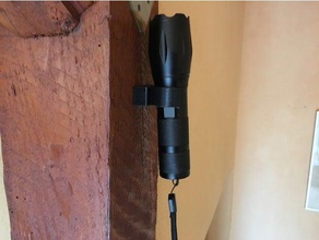 taschenlampenhalter household 5000 flashlight halterung taschenlampe torch 3d print model - Mito3D