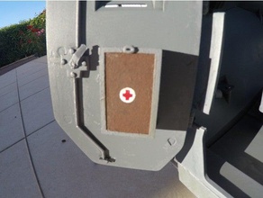 medical box sdkfz 250 r c vehicles 1 6 first aid german 3d print model - Mito3D