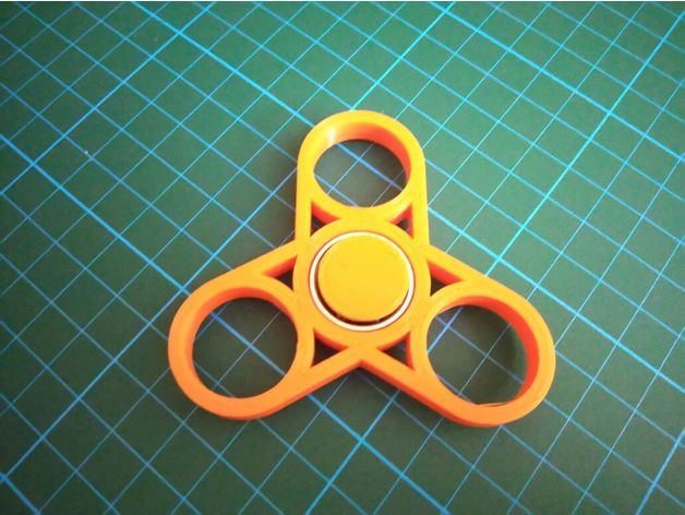 spinner recto calado juegos y juguetes 3D print model - Mito3D