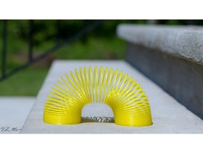 slinky giochi e giocattoli bobina bobine elica primavera 3d print model - Mito3D
