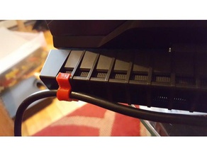 alienware 17 r4 ordinateur portable câble secteur clip L'impression 3d 3d print model - Mito3D