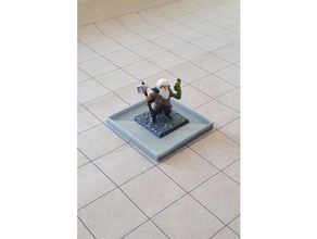 large base hold enlarged medium sized mini games bases dungeon dragons pathfinder rpg pawns 3d print model - Mito3D