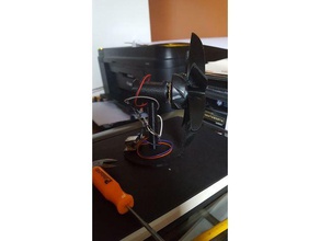 mini turbina eólica pc antigo fã eletrônica 3d print model - Mito3D