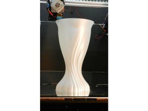 footed vase Skulpturen folgertech ft5 hohle rhino3d spiral vase-Modus 3d print model - Mito3D