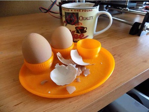 Günaydın Bay eggcup yumurta tabağı yiyecek ve içecek kahvaltı ev mutfak Daire 3d print model - Mito3D