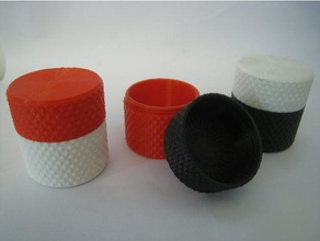 recartilhado recipiente de tampa rosca recipientes alta poli pílula do 3d print model - Mito3D