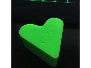 kalp şeklinde bir kutu kaplar kutusu kap kapak 3d print model - Mito3D