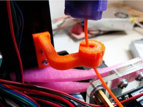 filament guide simple insertion de l'encoche Imprimante 3d accessoires abs titulaire pla la tarentule tevo 3d print model - Mito3D