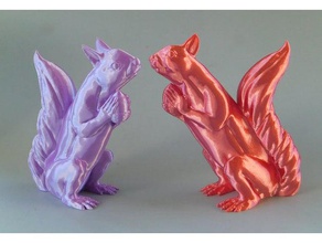 squizzle sostiene la libera scoiattolo scolpire sculture figurina non supporta lo 3d print model - Mito3D