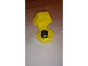 milagrosa anillos de la caja joyería mariquita 3d print model - Mito3D