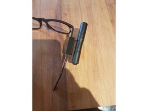 clip small torch flashlight your glasses tools 3d print model - Mito3D