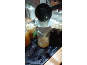 funil de atolamento A impressão 3d confiture entonnoir os funis jam jar a cozinha 3d print model - Mito3D