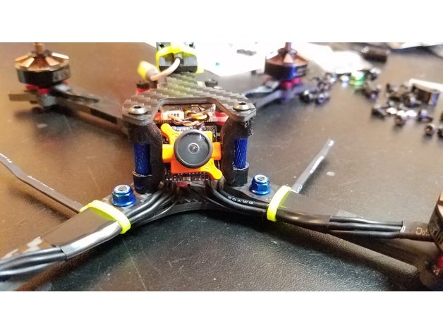 la soie v1 swift micro support de caméra jouets mécaniques hyperlite pyrodrone runcam rundcam mount 3D print model - Mito3D