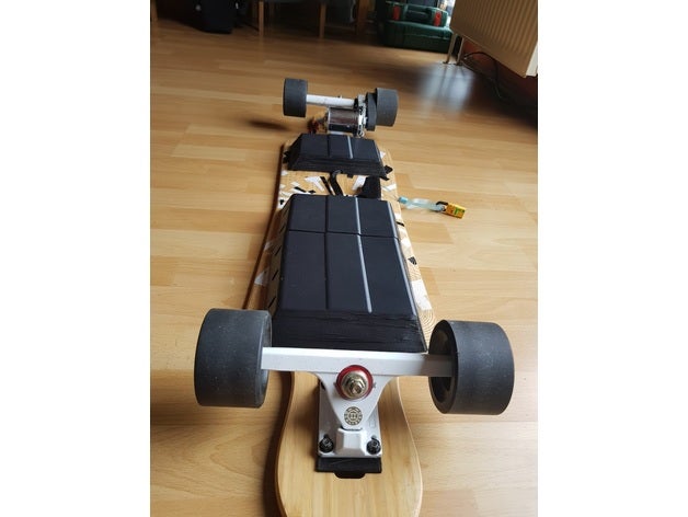 Elektro-skateboard-Batterie-Abdeckung v2 Spielzeug & Spiele Batterie Batterie-Abdeckung cover diy e-skate Elektro Elektro-longboard Elektro-skateboard esk8 longboard skateboard vesc 3D print model - Mito3D