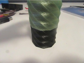 cool twist vases L'impression 3d arduinomakes torsion arduinomkes spirale vase mode twisted 3d print model - Mito3D
