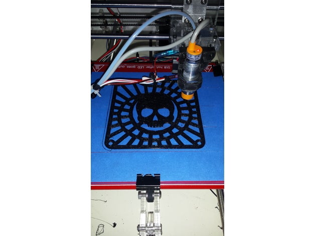 120mm fan grille skull design computer 3D print model - Mito3D