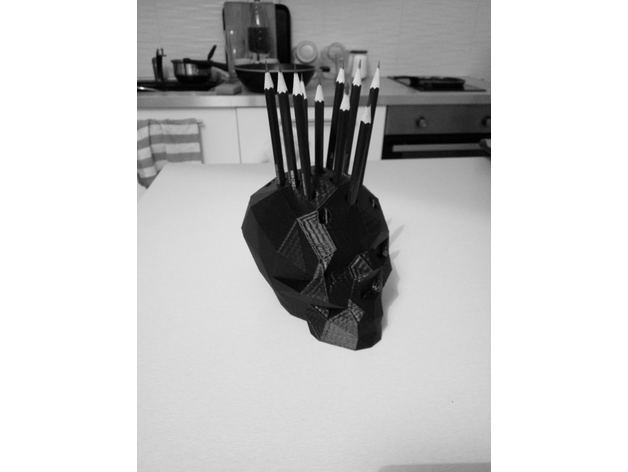 poly skull pen holder decor pencil 3D print model - Mito3D