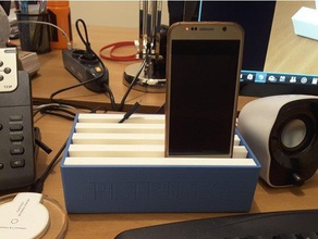 de smartphone et tablette la station charge bureau le chargeur gadget téléphone mobile 3d print model - Mito3D