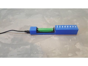 18650 chargeur mobile de l'électronique batterie l'e-cigarette ecigarette la cigarette électronique vapoter 3d print model - Mito3D