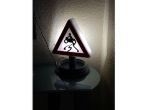 achtung-Lampe - lampe form eines verkehrszeichens achtung gefahrenstelle Dekor anpassbare Lampe lampenschirm Schatten schild sign verkehrszeichen 3d print model - Mito3D