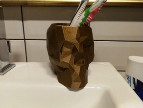 skull lowpoly pen holder art tools pencil toothbrush 3d print model - Mito3D