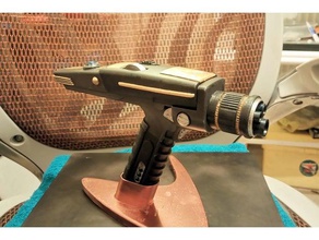 discovery phaser stand props 3d print model - Mito3D