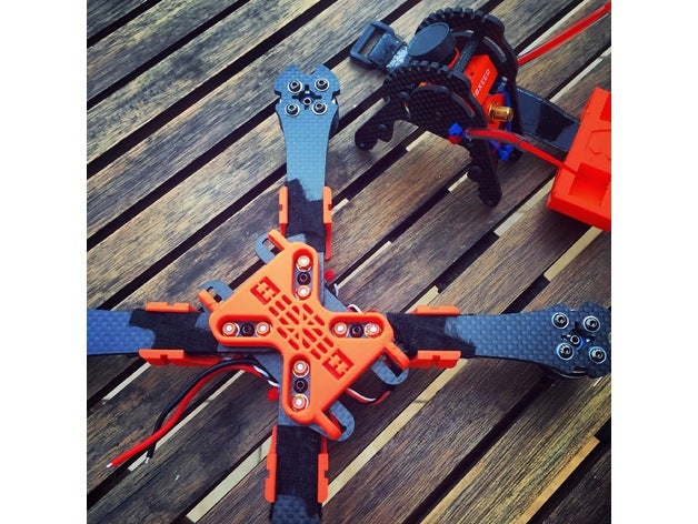 xcrow bateria pad r c veículos a craftbot drone furioso fpv quadcopter 3D print model - Mito3D