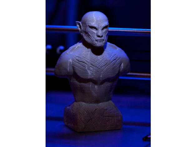 azog el profanador defiler esculturas do busto escultura a figura o hobbit senhor anéis pintura zbrush 3D print model - Mito3D