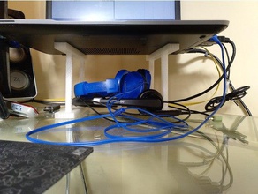 laptop stand risparmio di spazio v2 forniture famiglia computer portatile il supporto utile 3d print model - Mito3D