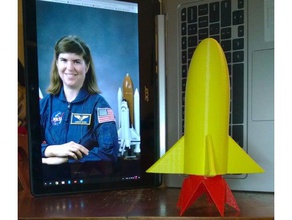 blastoff fusée contenant les conteneurs l'astronaute le conteneur enfants la 3d print model - Mito3D