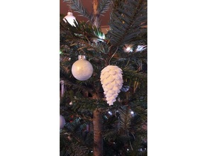 realista cono del pino adorno árbol de navidad decoración la decoraciones adornos ornamento piña xmass 3d print model - Mito3D